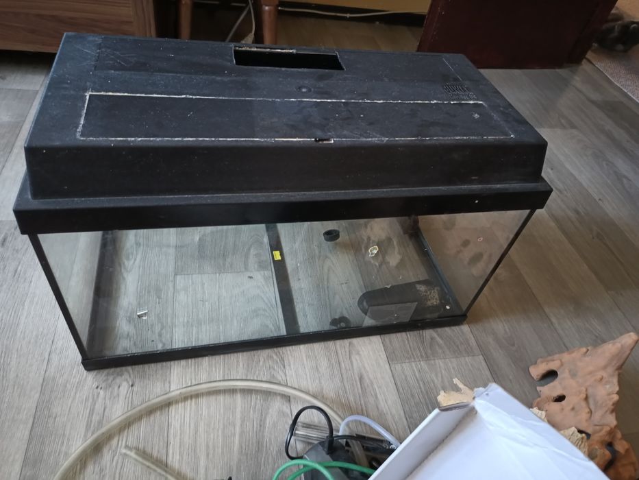 Акваріум 60 літрів