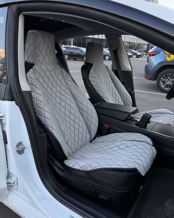 Автонакидки на сидіння Premium / Чохли на авто