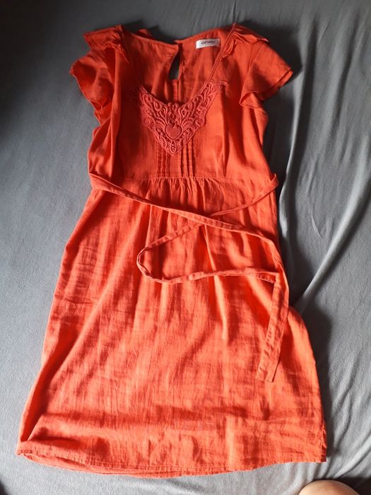 Sukienki rozm.S założone raz na wesele