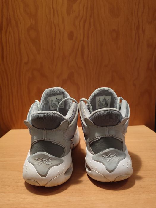 Jordan original pouco usado.