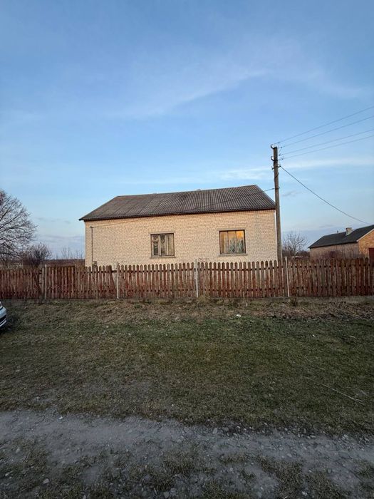 Продаж будинку Буськ/Красне (с. Сторонибаби)