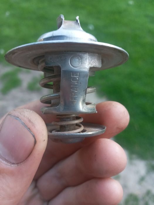 Продам Термостати