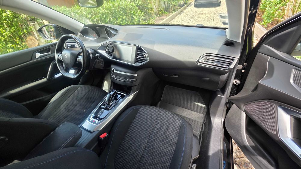 Peugeot 308 sw 2019 eat8