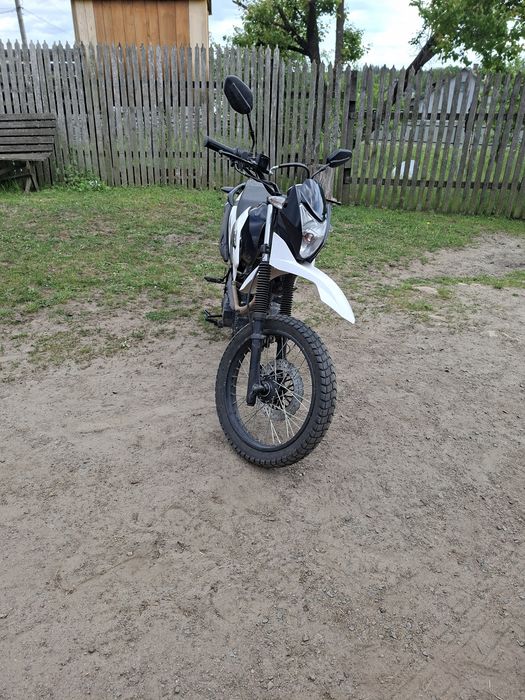 Продам лонкін 200 прус
