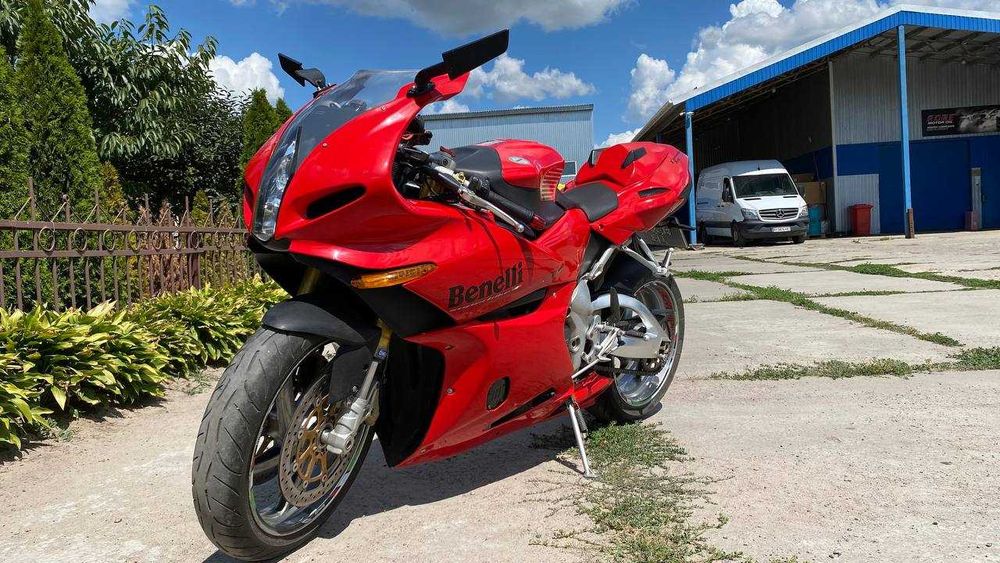 Benelli Tornado TRE 900 Novocento
