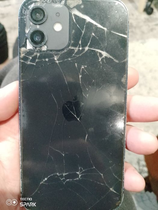 Продам Iphone 12/128 Neverlock