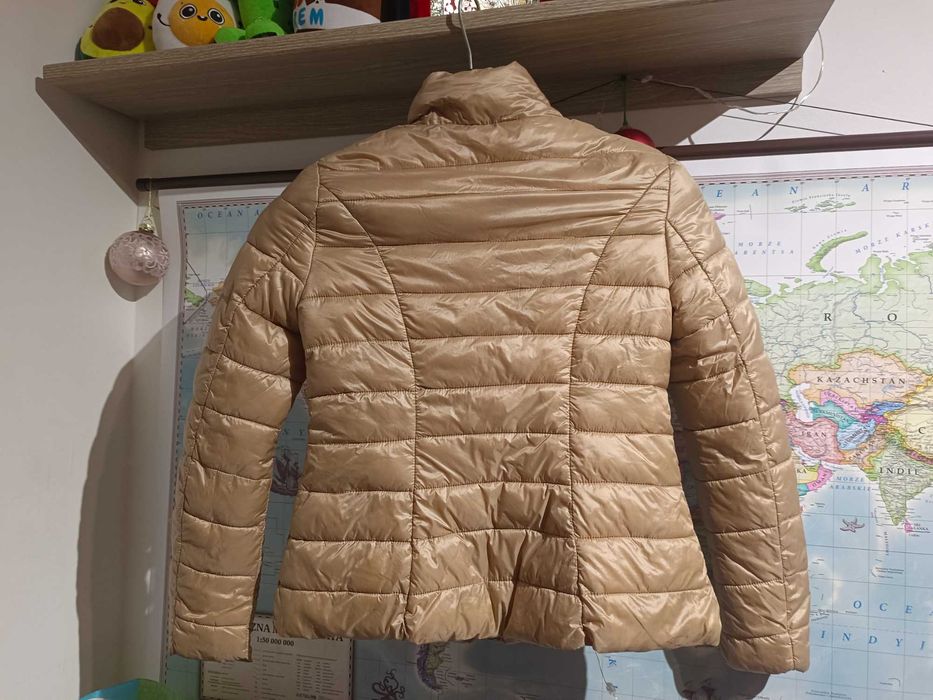 lekka, fajna kurtka dla nastolatka lub na S