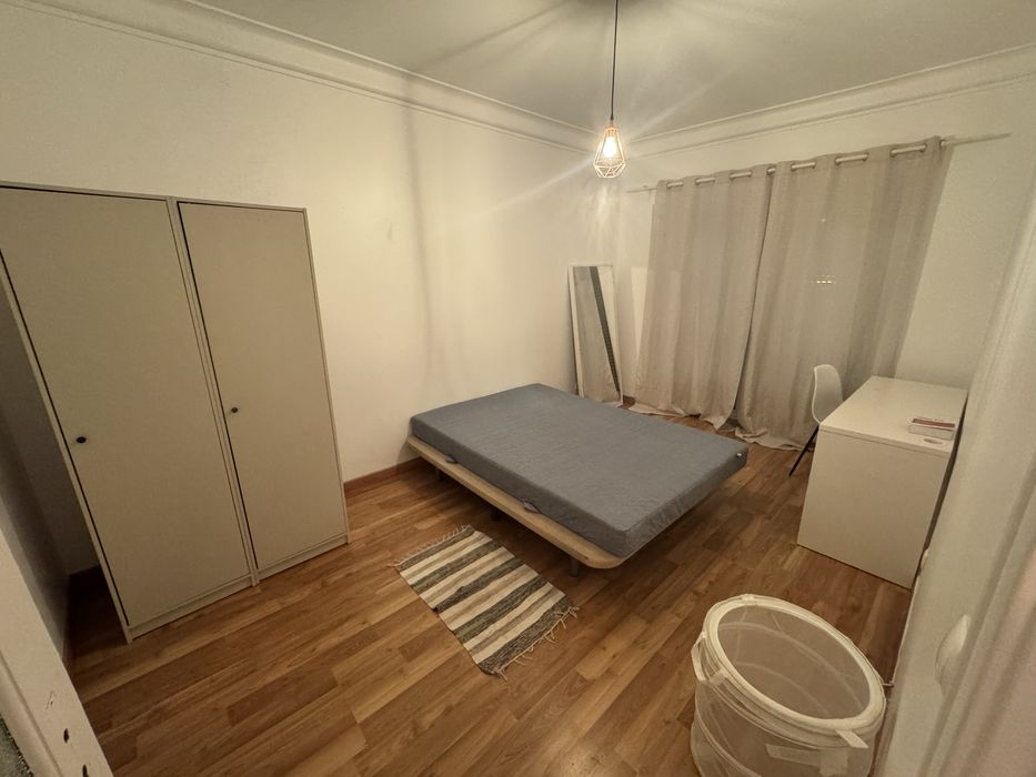 Quarto em benfica