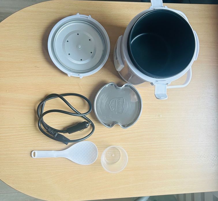 Multicooker Samochodowy 1,6l RyzowarTurystyczny 12V