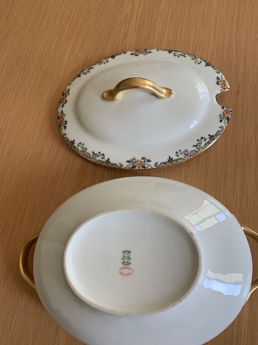 Terrina Limoge peça muito bonita