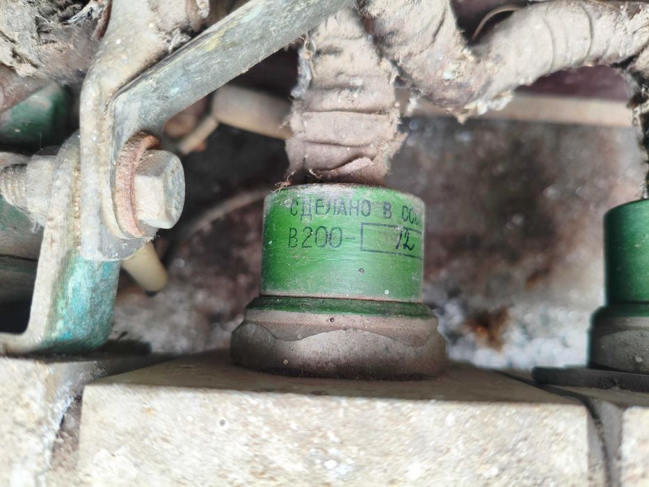Потужний діодний випрямляч (блок) на діодах В200 з радіаторами