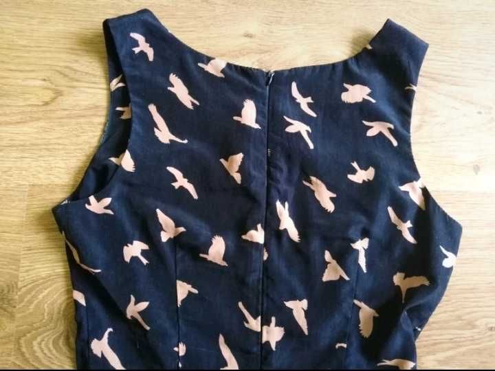 Kombinezon w jaskółki r. XS/34