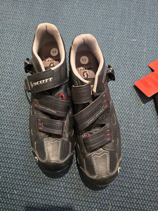 Tradycyjne Buty Rowerowe Scott MTB Pro – Rozmiar 44 - Model: 234709 - Nowe