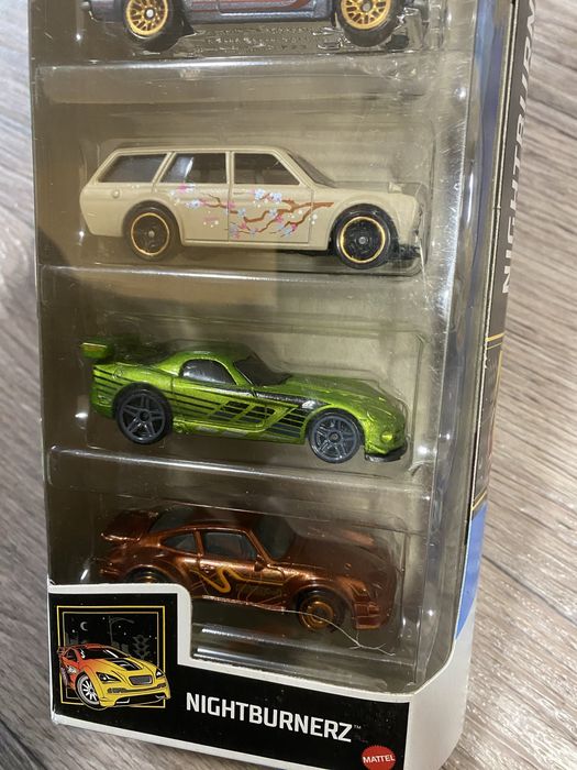 Hot Wheels 5-pack, запак: 650 грн. - Машинки Киев на Olx