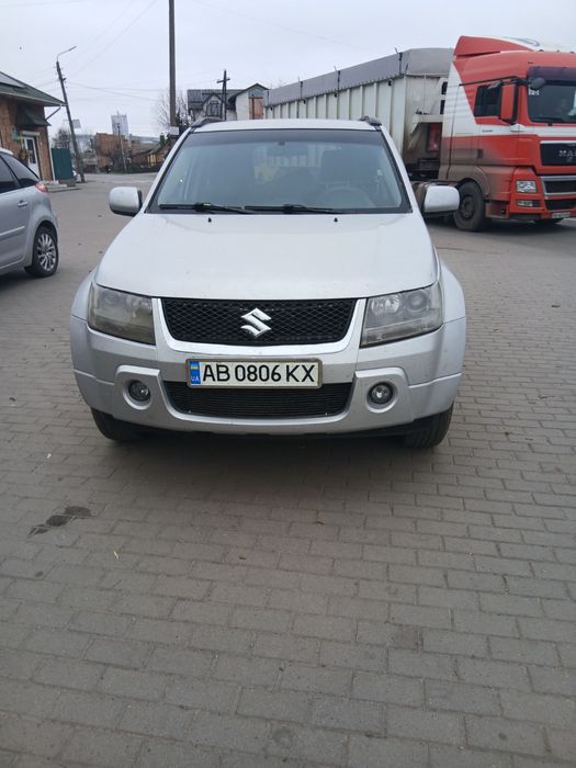 Продам автомобіль Suzuki Grand Vitara