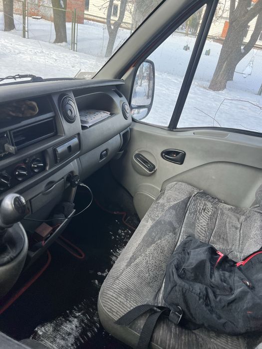 Продам авто рено мастер2 2005г.