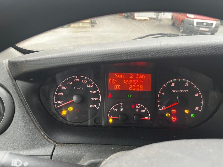 Iveco 2.3 rok 2012 z chłodnia