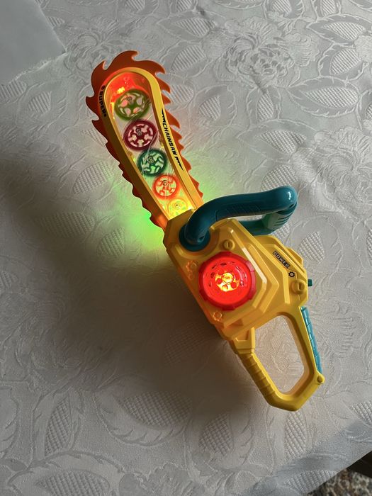 Piła łańcuchowa na baterie