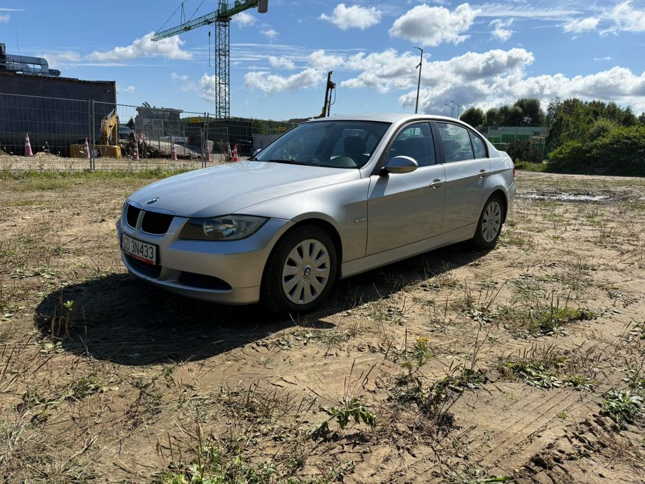 BMW E90 318i klima benzyna