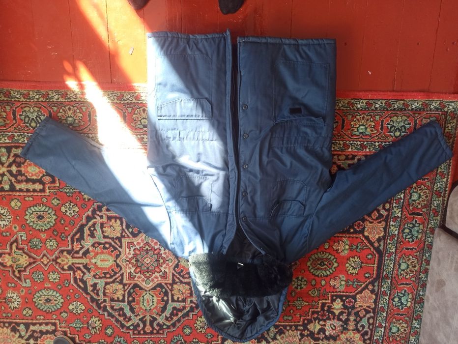 Продам зимовий бушлат