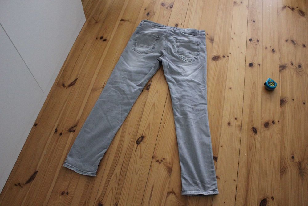 Jeansy firmy  Alessandro Salvarini rozmiar  W 36 / L  32