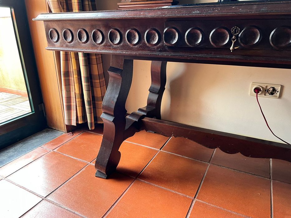 Mesa/ secretaria