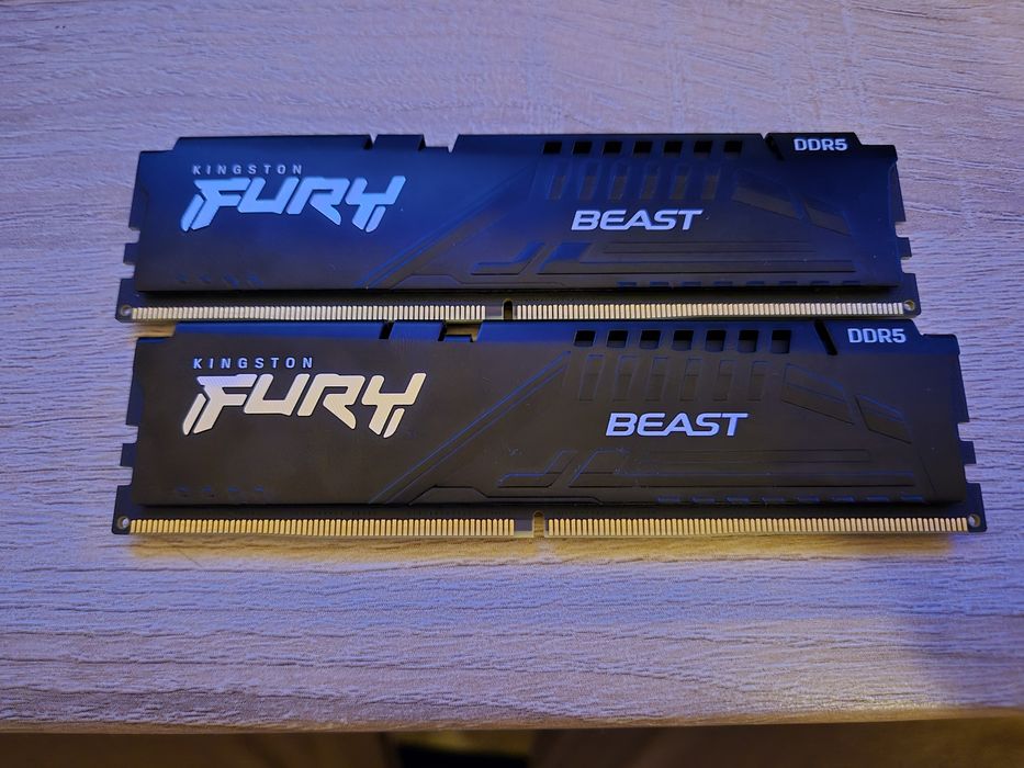 Оперативна пам'ять DDR5 32GBb 5200mHz Kingston fury