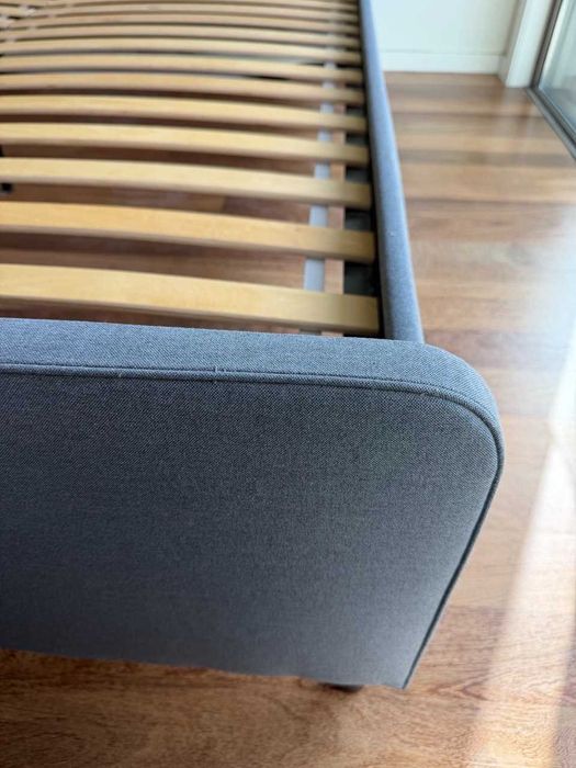 Cama Ikea HAUGA 160 * 200 cm