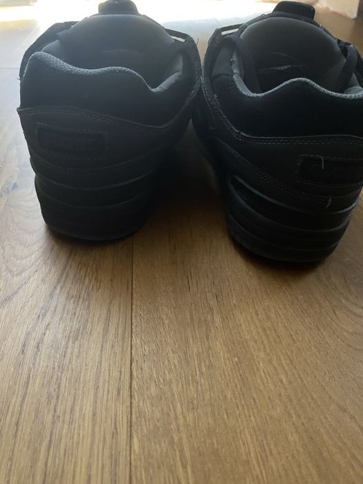 Buty Globe Fusion czarne 43