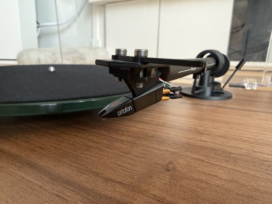 Gramofon Pro-Ject Audio Systems T1 BT Bluetooth