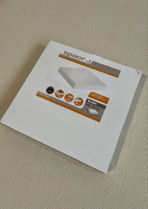 Prateleira invisivel (embalagem fechada)