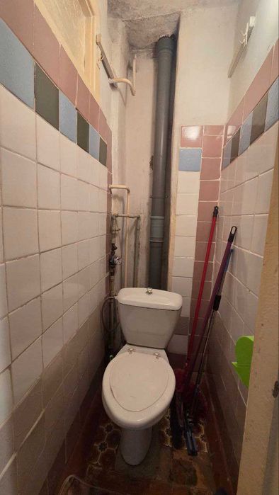 Продам 2 комнатную в кирпичном доме в центре, alm