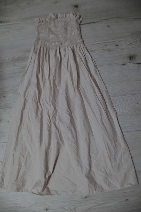 Kremowa sukienka z marszczeniem maxi H&M M