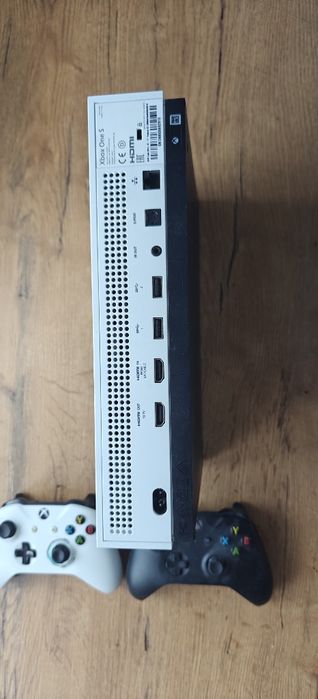 Xbox one S 1tb czytać opis