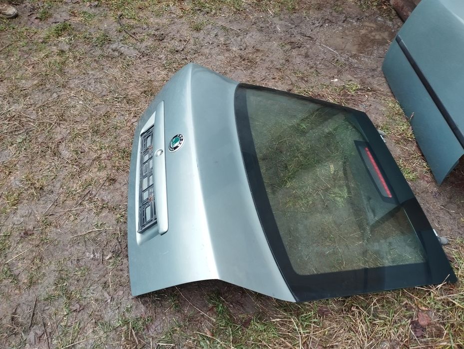 Двері Шкода Октавія Тур Skoda Octavia Tyr