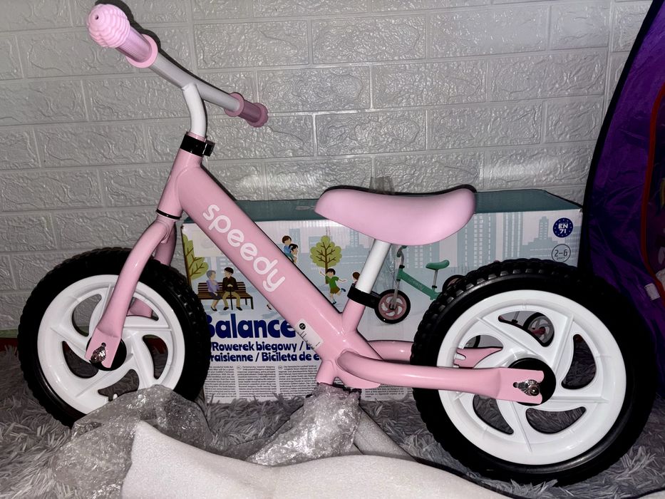 Біговел для дівчинки новий