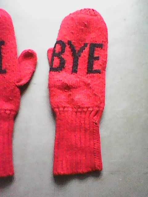 rekawiczki akrylowe sinsay  hi bye stan dobry tania wysylka 1zl