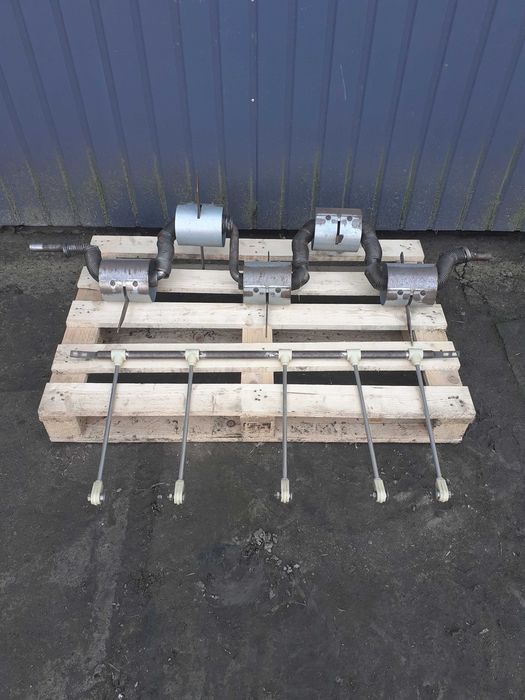 Wał wytrząsacza aktywnego Claas  Dominator Medion Tucano