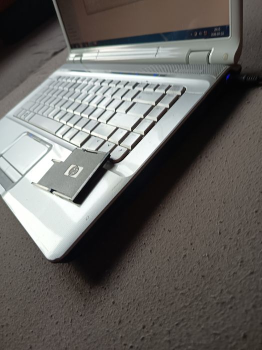HP Pavilion dv6500 Special Edition – sprawny + zasilacz – Windows 7