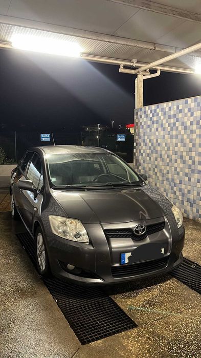 Toyota Auris — fotografia 3
