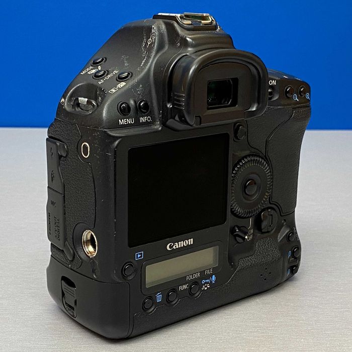 Canon EOS-1D Mark IV (Corpo) - 16.1MP