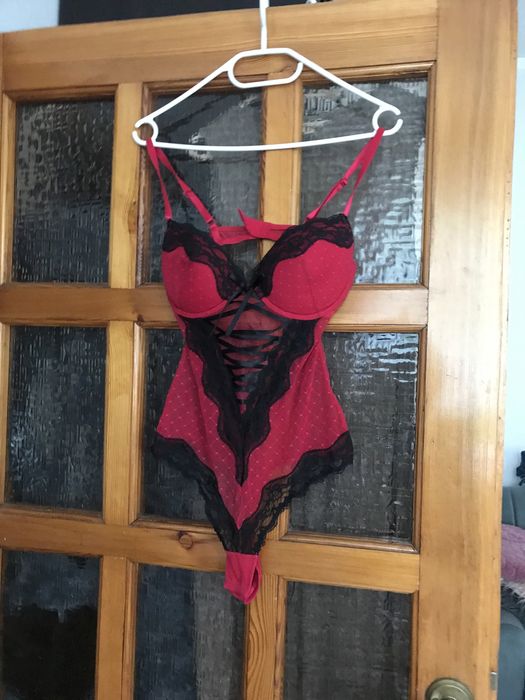 Koronkowe body H&M r. 40