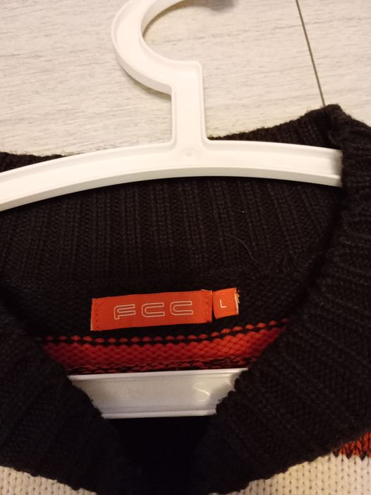 Sprzedam sweter damski