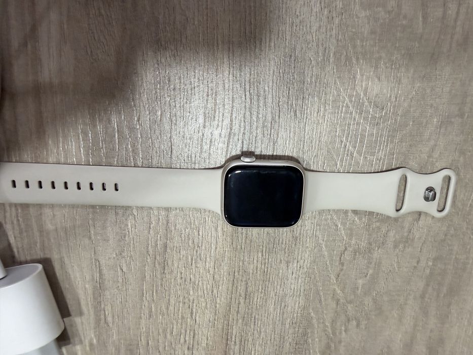 Apple Watch Series 8 GPS 45 mm Starlight | 90% baterii | Komplet | Pudełko