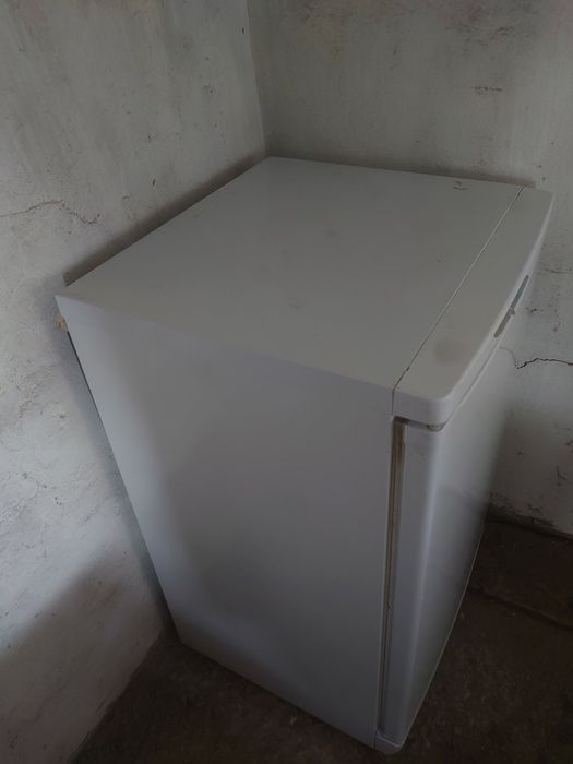 Морозильна камера STINOL