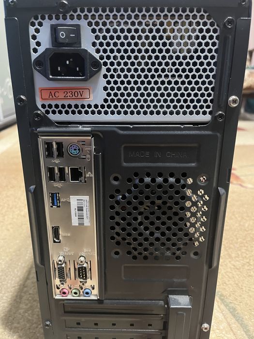 Компьютер asus робочий