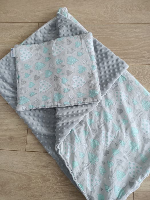 Dwustronny komplet minky - poduszeczka i kocyk