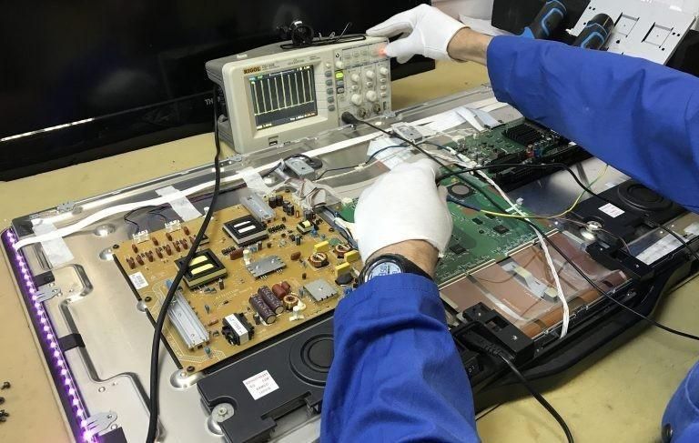 Ремонт телевізорів по місту і області