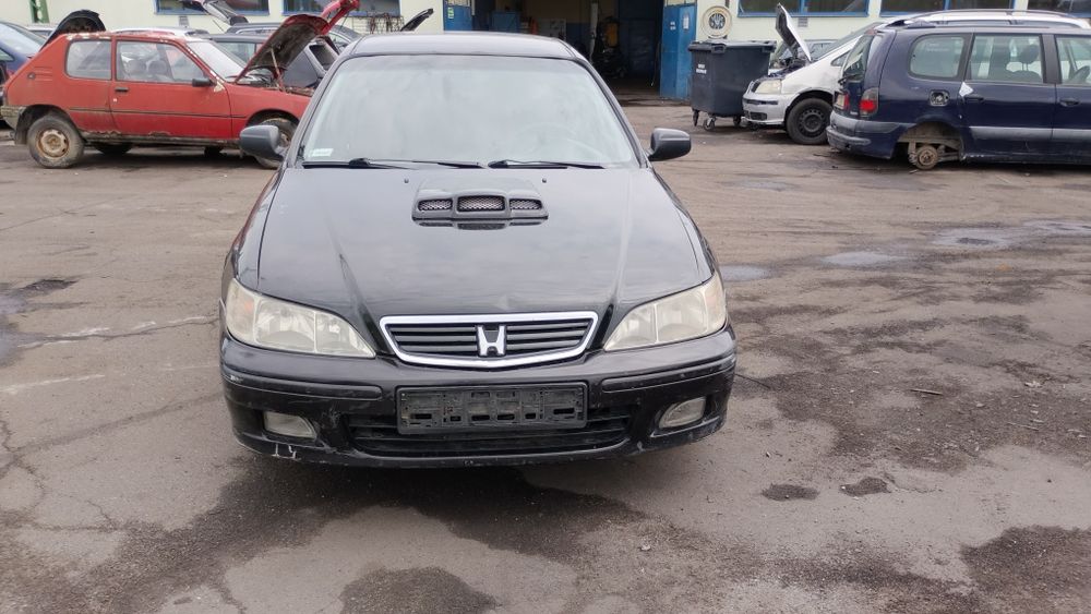 Honda Accord 1999r, 1.8 Pb - na części.