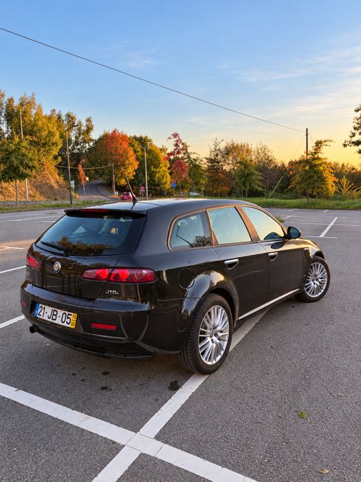 Alfa Romeo 159 Sw 2.0 jtd 170 cv [2010] — photo 5